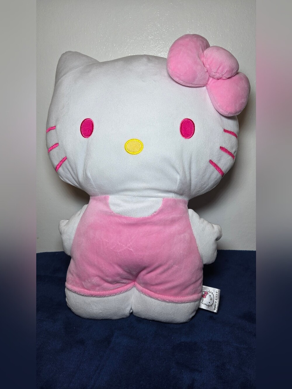 Large Plush Hello Kitty Sanrio Doll Pillow 20 Inch 2023